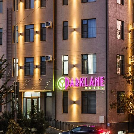 Parklane Hotel Tashkent Exterior photo