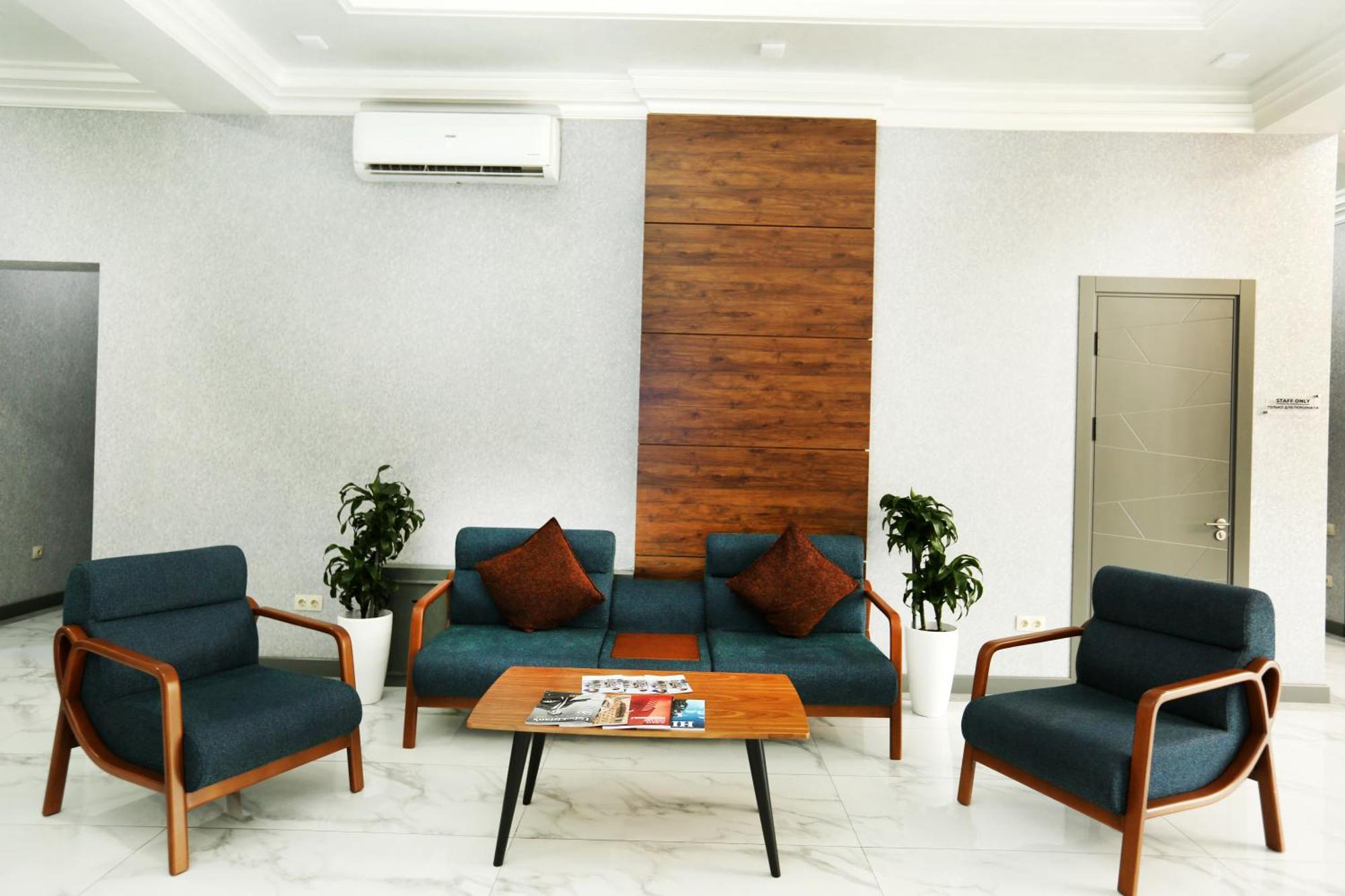 Parklane Hotel Tashkent Exterior photo